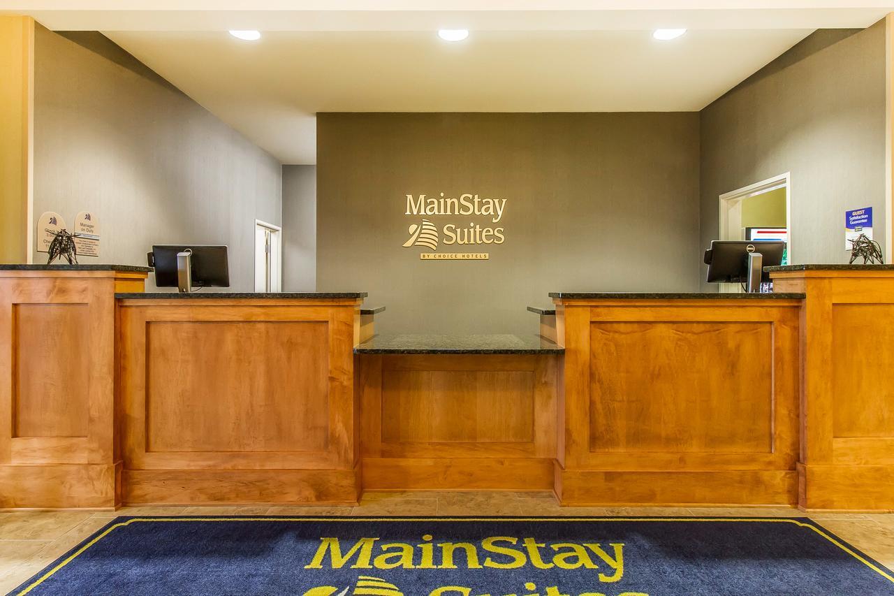 Mainstay Suites Stanley Exterior foto